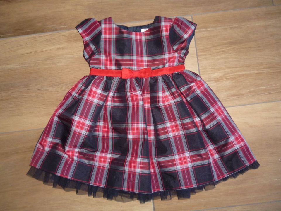 Carters Festkleid, Gr. 9 Monate, gut erhalten in Forchheim