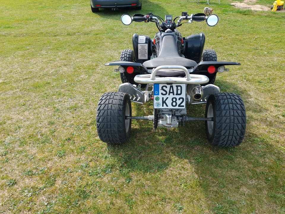 Suzuki LTZ 400 Quad in Bruck