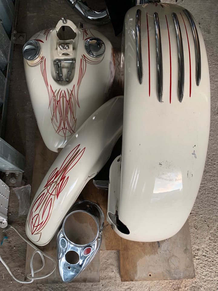 Lacksatz Harley Davidson Airbrush/ Pinstriping in Elsdorf