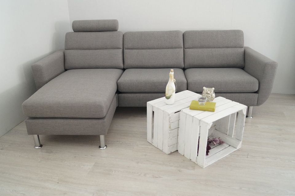 Sofa Couch wohnlandschaft Ausstellungsstück NEU in Elkenroth
