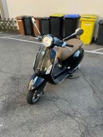 Vespa Primavera 50 / 4T Schwarz / Roller Baden-Württemberg - Waiblingen Vorschau