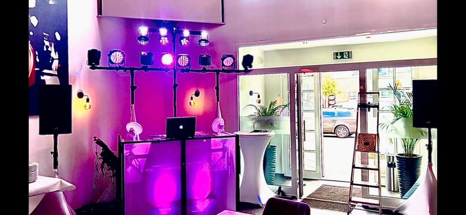 DJ Vanberk für Hochzeiten,Geburtstage,Abi und Firmenfeiern in Delmenhorst