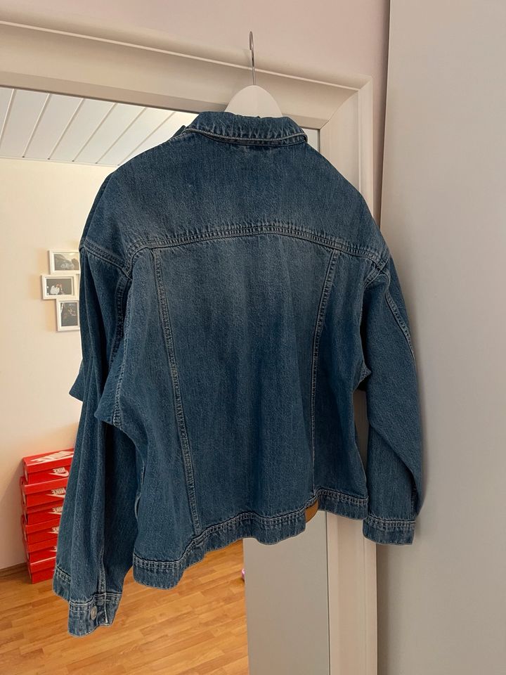 Größe L Jeansjacke Review in Köln