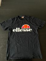 Ellesse T-Shirt - Schwarz, Größe M Nordrhein-Westfalen - Mülheim (Ruhr) Vorschau