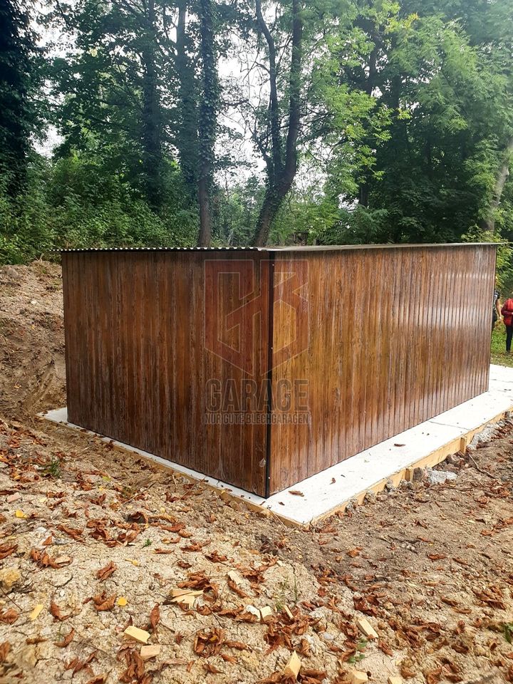 Blechgarage 3x5 Holzoptik Gartenhäuser Lager KFZ mit Aufbau G236 in Görlitz