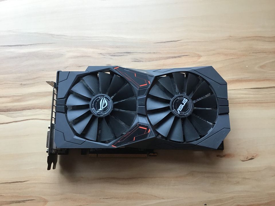 Asus Rog-Strix RX570 O8GB - Gaming Grafikkarte in Spaichingen