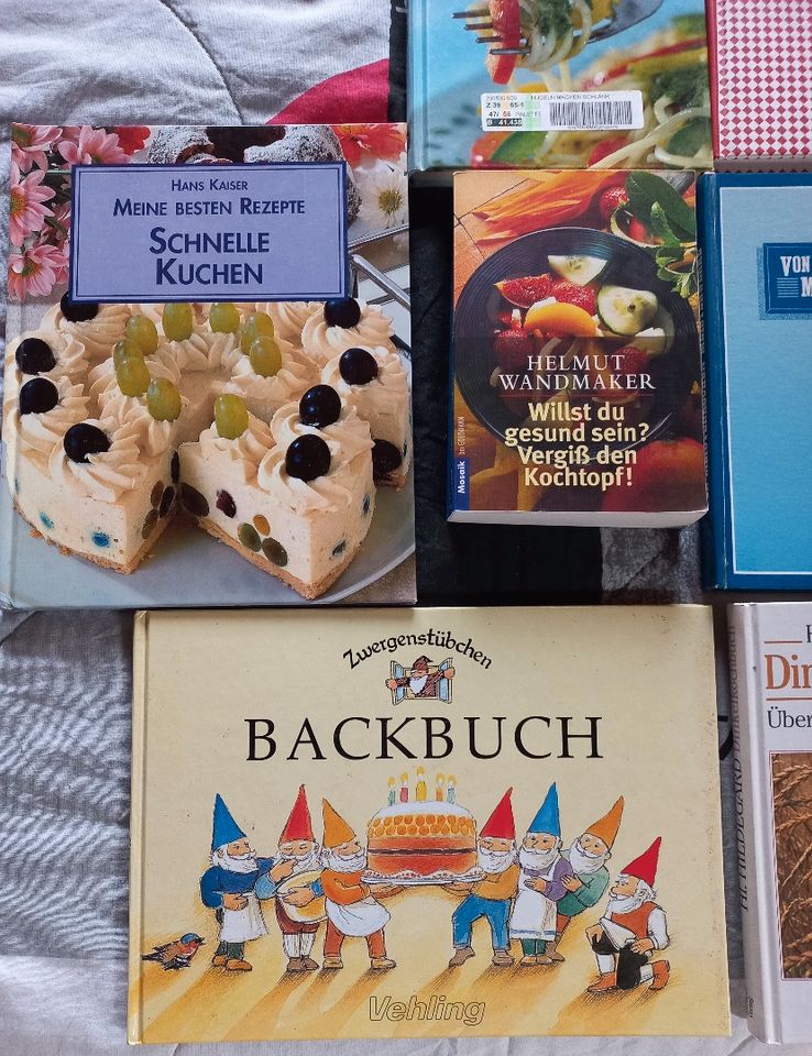 Kochbücher zu verkaufen in Bad Endorf