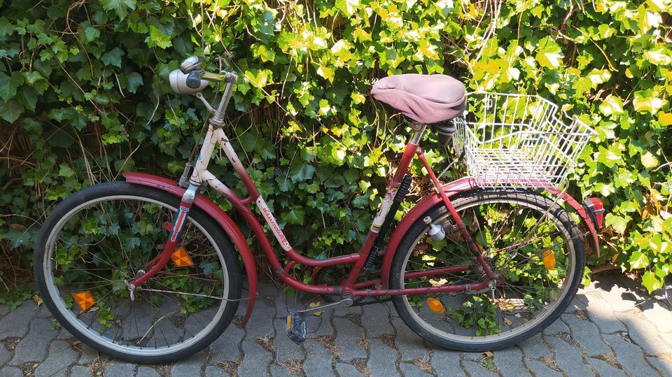 Rad, Fahrrad, Diamant, 50er Jahre, DDR VEB Ostalgie in Leipzig