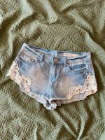 Jeans Hot Pants (asos Denim), Gr. 36 Hessen - Lollar Vorschau