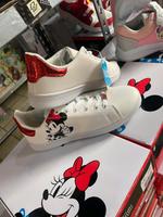 Sneaker Turnschuhe Disney Minnie Mouse 39 Niedersachsen - Moormerland Vorschau