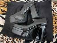 Karl Lagerfeld Lederpumps schwarz, 36 EU Bayern - Erlangen Vorschau