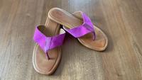 **Neuwertig** UGG Carey Zehentrenner in PInk, Gr. 41 Bayern - Unterwössen Vorschau