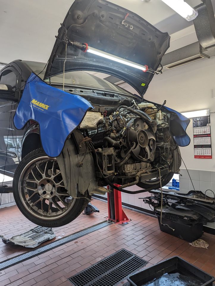 Motorinstandsetzung Audi A4 B8 3.0 TDI CLA CLAB Motor Reparatur in Löhne