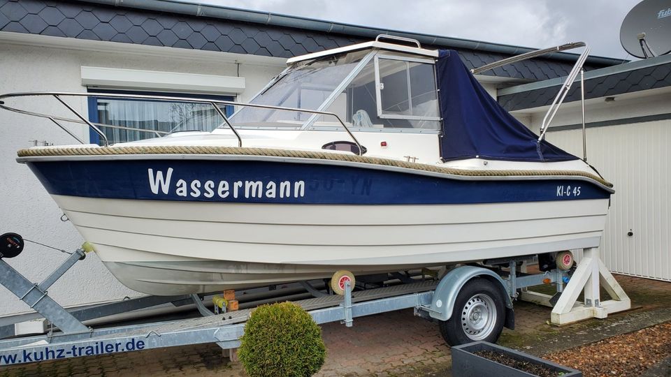 Motorboot, 90 PS Außenborder, Pilothausboot in Kaltenkirchen