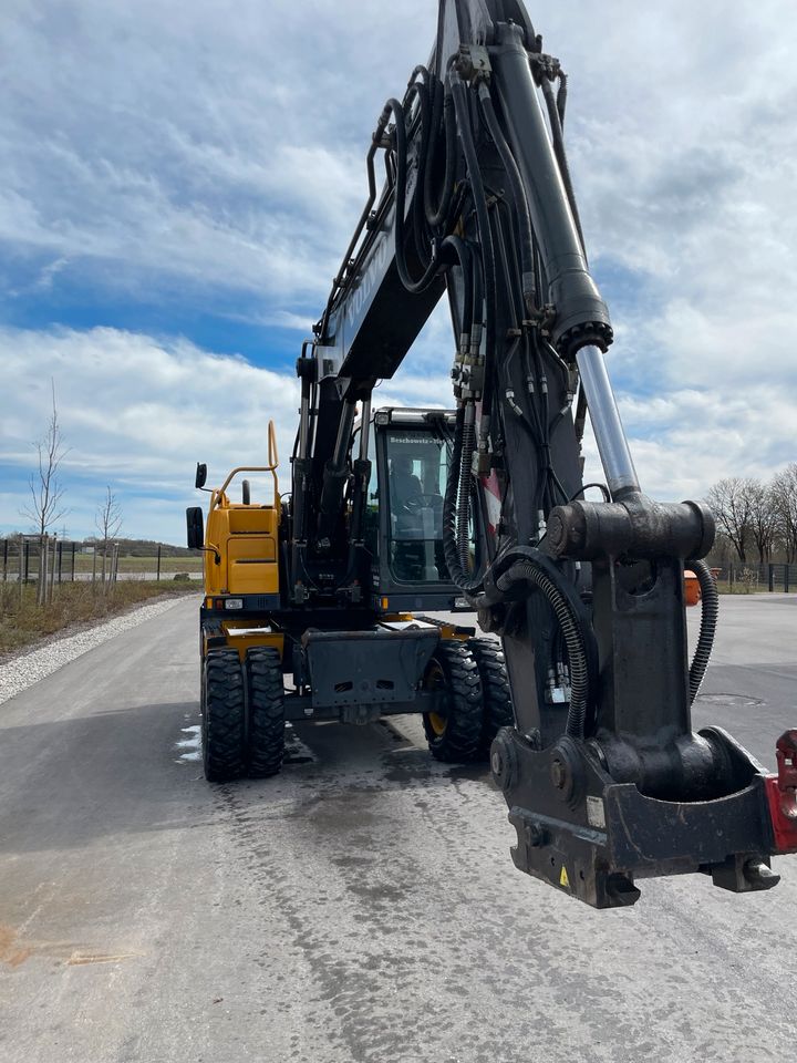 Volvo EW 160 c 7400Std OQ65 in Unterhaching