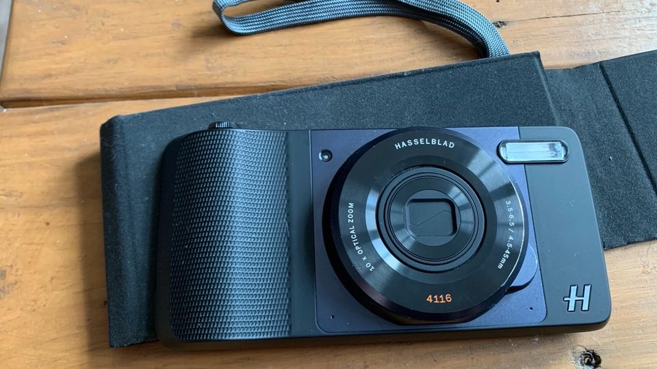 Moto Mods Hasselblad Kameraaufsatz Motorola/Lenovo in Bad Liebenwerda