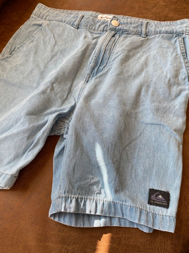 Quiksilver Jeans-Shorts | Grösse 16 | Regular Fit in Kall