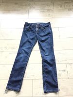 Esprit Damen Jeans tube slim denim S/ M 29 34 Nordrhein-Westfalen - Kerpen Vorschau