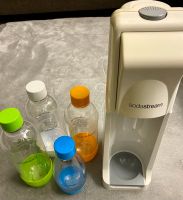 SodaStream mit 4 Flaschen Nordrhein-Westfalen - Meinerzhagen Vorschau