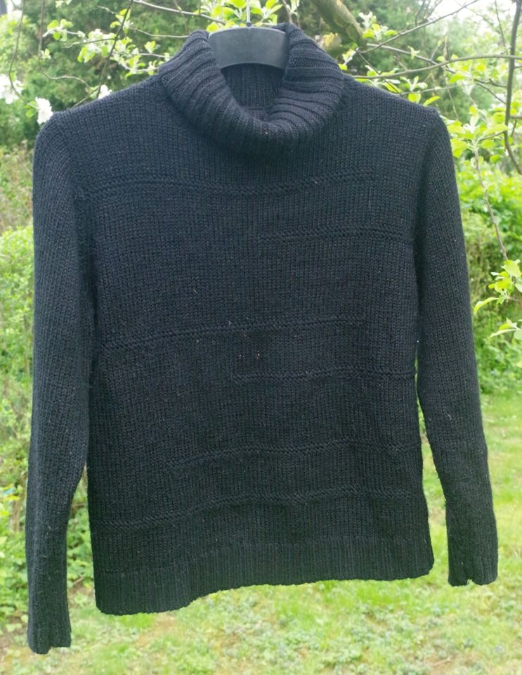 Damen Strickpullover " Fitswell" schwarz, Größe M/L in Kemmern