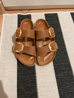 Birkenstock Big Buckle Größe 38 Cognac / Gold Baden-Württemberg - Freiburg im Breisgau Vorschau