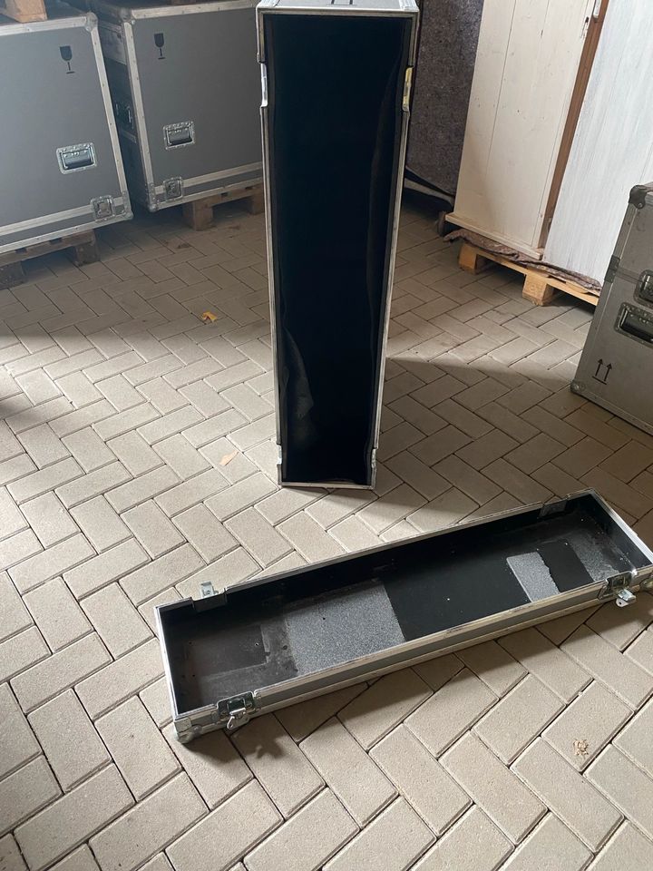 Flightcase Haubencase Transport case für Monitore oder Ähnliches in Alfter