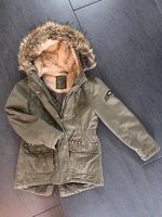 Mädchen-Parka Gr. 140 grün/oliv Saarland - Neunkirchen Vorschau