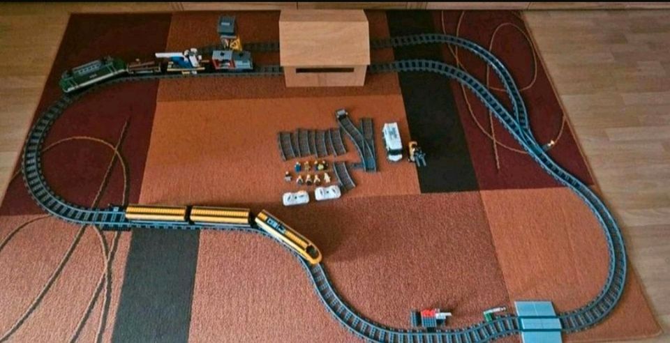 XXL Lego City Eisenbahn Set 60197,60198 Lokschuppen ferngesteuert in Weimar