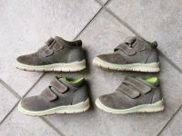 2x Primigi Schuhe Sneaker Lauflernschuhe Zwillinge Gr. 23 Nordrhein-Westfalen - Kirchhundem Vorschau