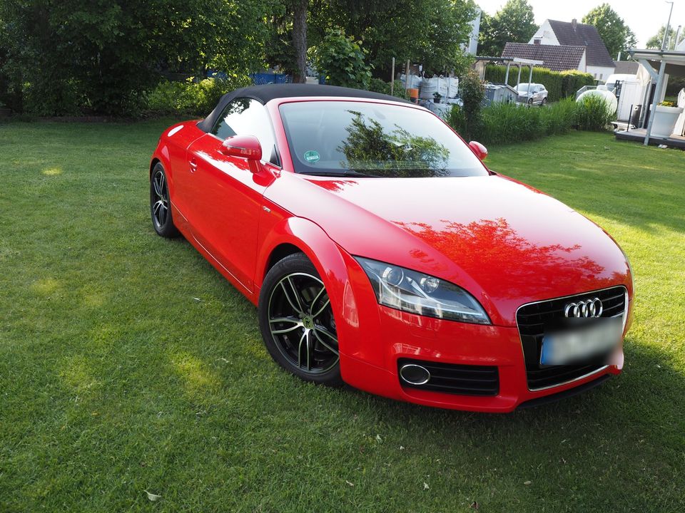 Audi TT Roadster 2.0 TFSI - S-Line Sportpaket in Gütersloh