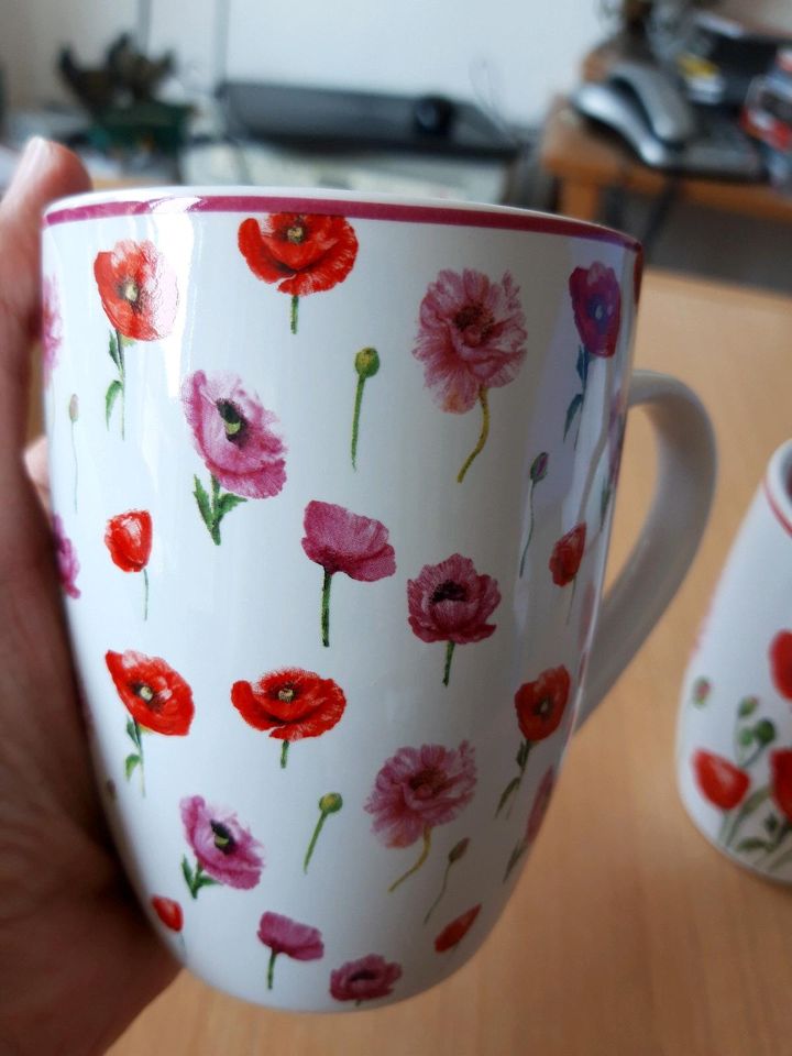 Zauberhafte Mohnblumen Tassen, leuchtende Farben, feine Keramik in Gievenbeck