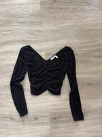 Asos Design Crop Top Oberteil Longsleeve schwarz Rüschchen M Bayern - Bergrheinfeld Vorschau