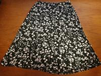 GERRY WEBER Rock Viskose grün-weiß Gr. 40 Berlin - Reinickendorf Vorschau