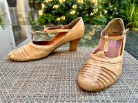 Stegriemen Sandale Pumps, Damen Gr. EU 39, antik Echt-Leder beige Berlin - Steglitz Vorschau