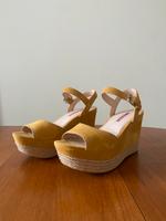 Prada Wildleder-Sandalen / Wedges Altona - Hamburg Blankenese Vorschau