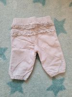 Babyhose Cordhose, Beneton, Gr. 62 hellgrau mit Rüschen Hessen - Runkel Vorschau