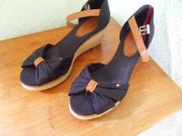 Tommy Hilfiger Sandalen gr. 37 - neuwertig Rheinland-Pfalz - Trier Vorschau