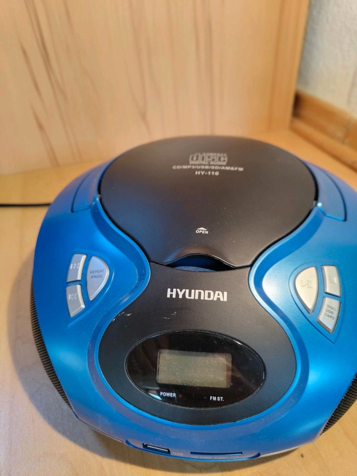 Hyundai CD Player in Frankfurt am Main