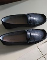 Loafer-Schuhe blau "Esprit" NEU Gr. 39 Hessen - Rodgau Vorschau