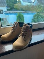 Winterstiefel gefüttert Gr.41 von Tom Tailor Nordrhein-Westfalen - Detmold Vorschau