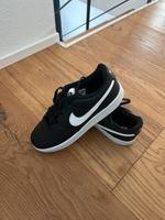 Nike Schuhe NEU Nordrhein-Westfalen - Olpe Vorschau
