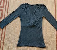 Graues tailliertes Shirt von More&More Bayern - Ingolstadt Vorschau