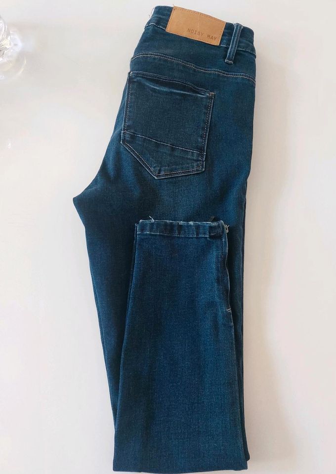 Noisy may jeans 26/30 in Lemgo