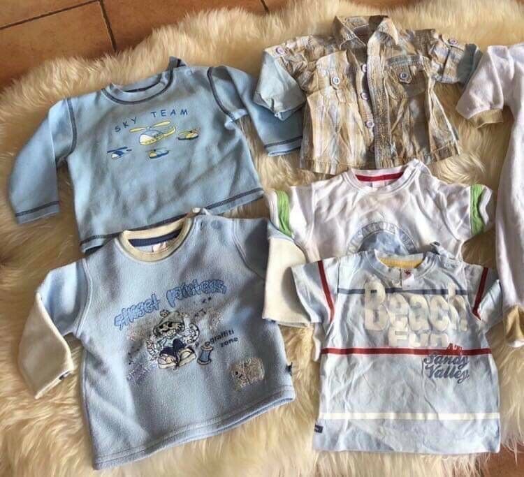 Baby Kinder Klamotten Strampler, Hosen, Shirt, Pullover, Mütze in Altendorf