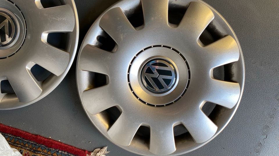 4 Original VW Radkappen für 15Zoll Stahlfelgen in Haßloch