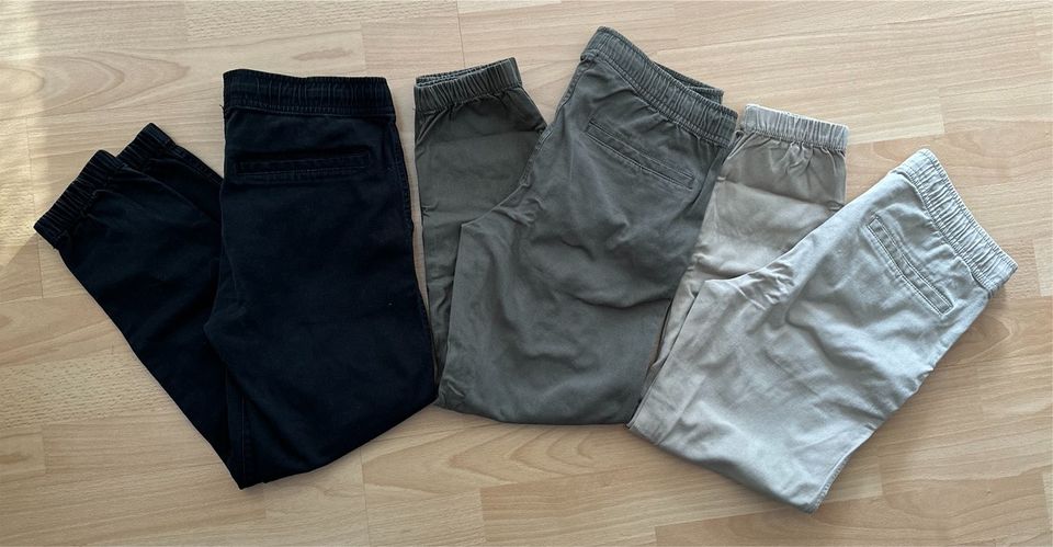 H&M 3er-Pack Joggpants aus Twill Gr. 146 in Nürnberg (Mittelfr)