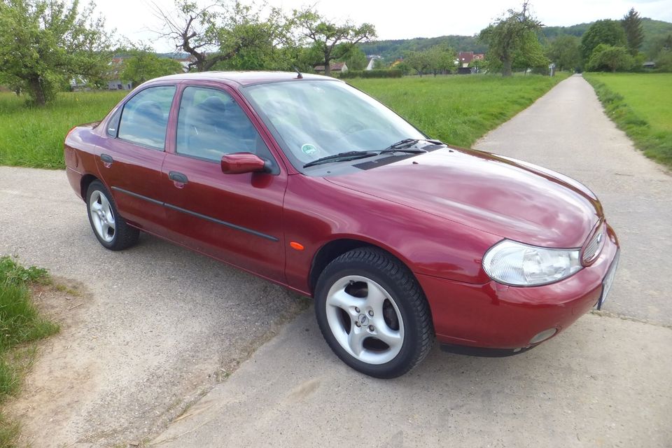 Ford Mondeo 2 1997, 1,8i am Stück oder nur Motor und Getriebe in Königsbach-Stein 