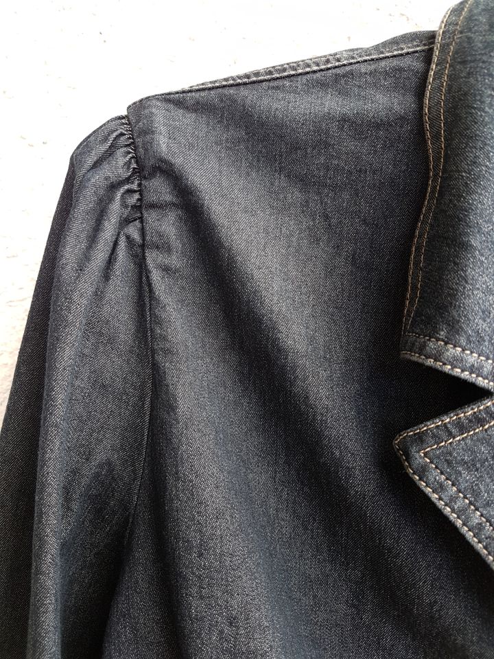 Comma Jeans Jacke gr.40 strechig in Tamm