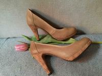 Super edle Pumps High Heels Leder Kork Beige 40 Schwerin - Altstadt Vorschau