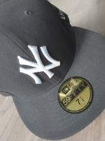 NEUE dunkelgraue NY Yankees MLB Clubhouse 59FIFTY-Cap Baden-Württemberg - Baltmannsweiler Vorschau